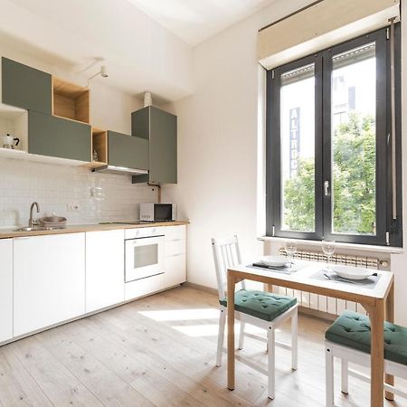 Maciachini Renovated Studio! Milano Eksteriør bilde