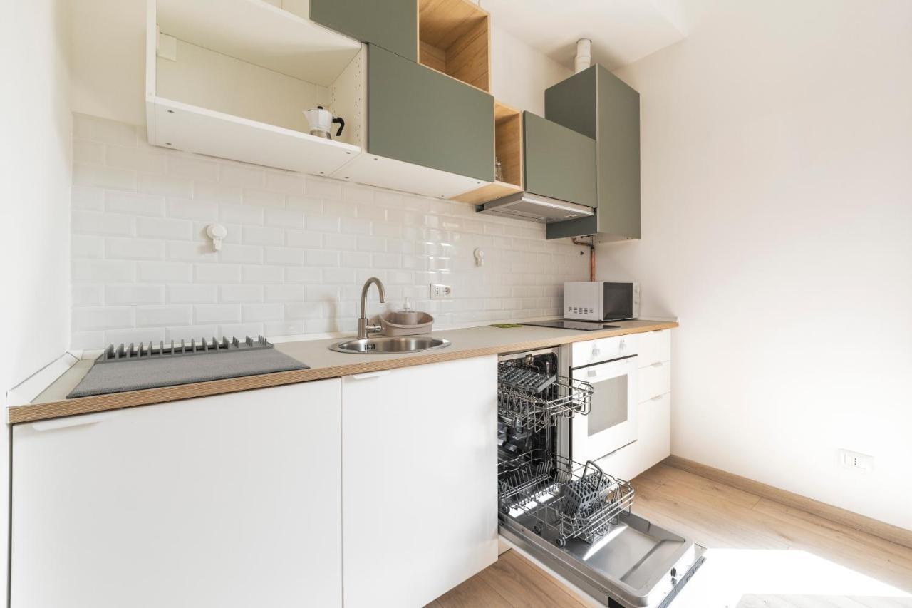 Maciachini Renovated Studio! Milano Eksteriør bilde
